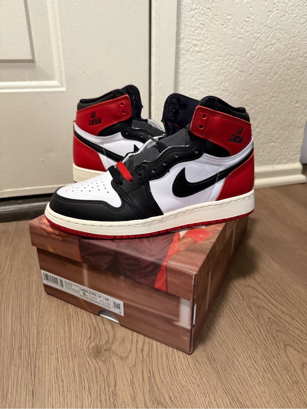 Nike Air Jordan 1 High GS Reimagined Black Toe